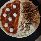 【実体験】マルチグリドルで「ハーフ＆ハーフピザ」！一度に2つのピザを作ってみた        					