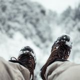 ワークマンの防寒ブーツ「ケベック」が人気！冬キャンプにおすすめ