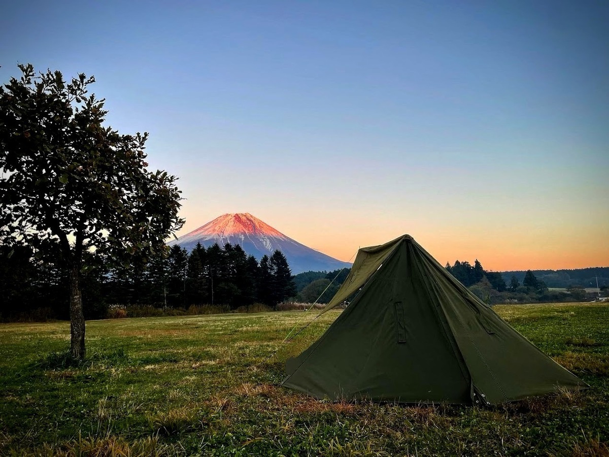 富士山とテント
